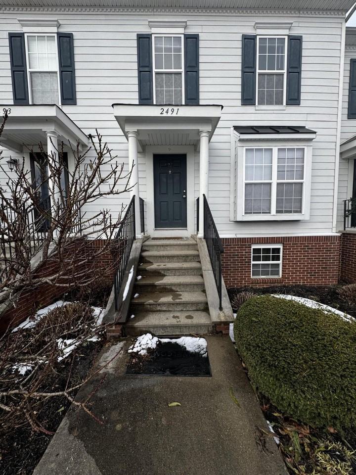 2491 Aristocracy Circle - Photo 2 of 20