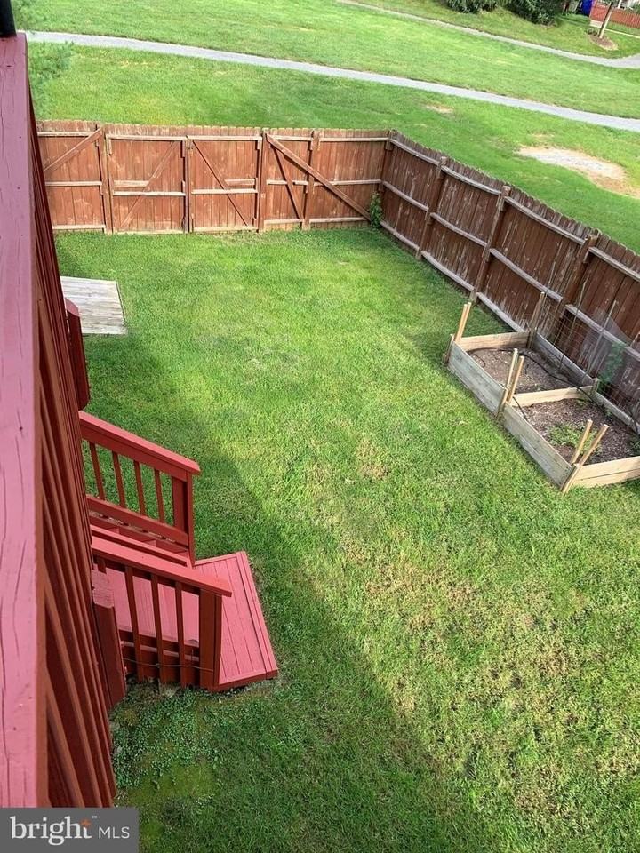 4850 Marsden Place - Photo 5 of 16