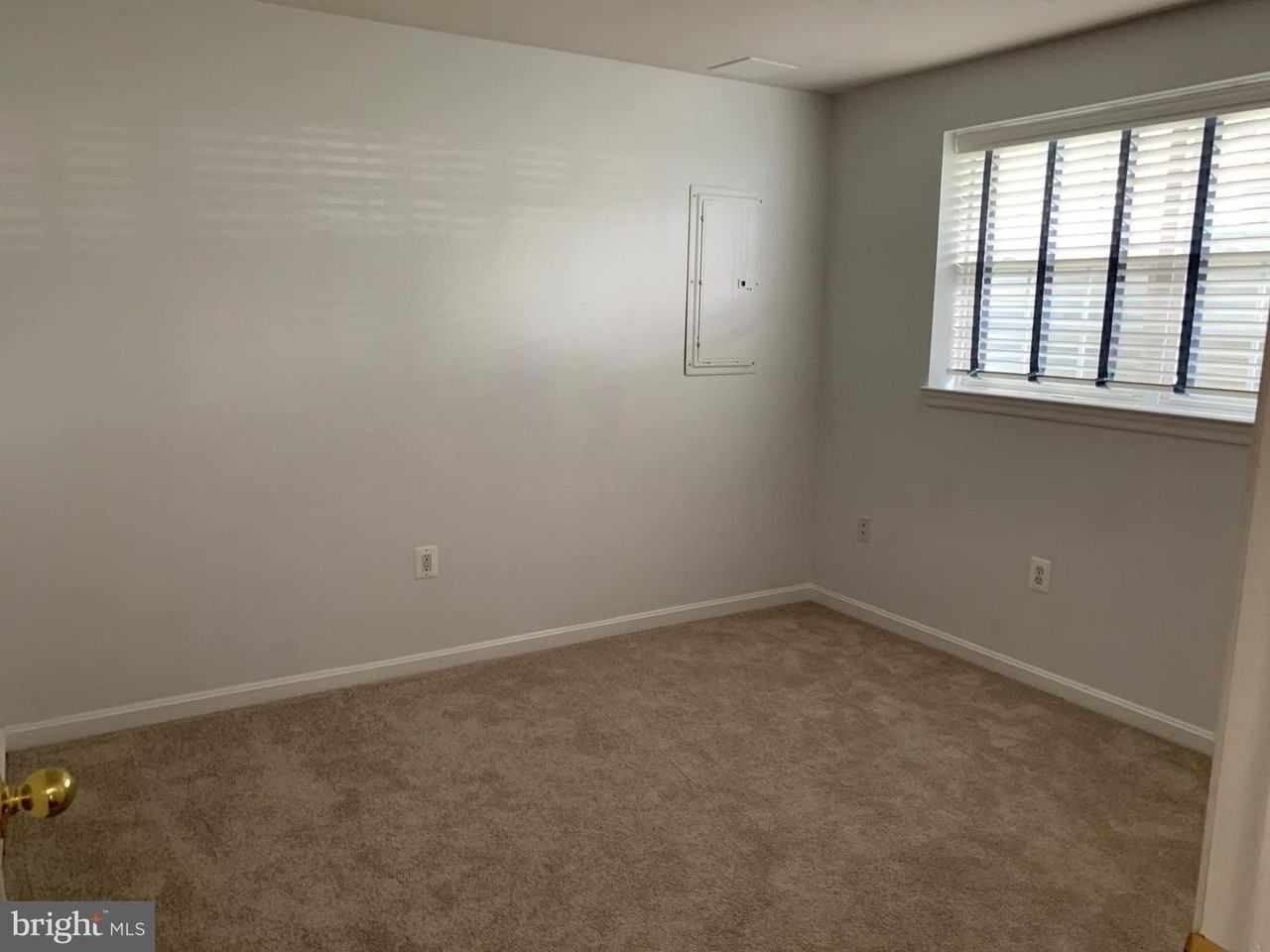 4850 Marsden Place - Photo 7 of 16