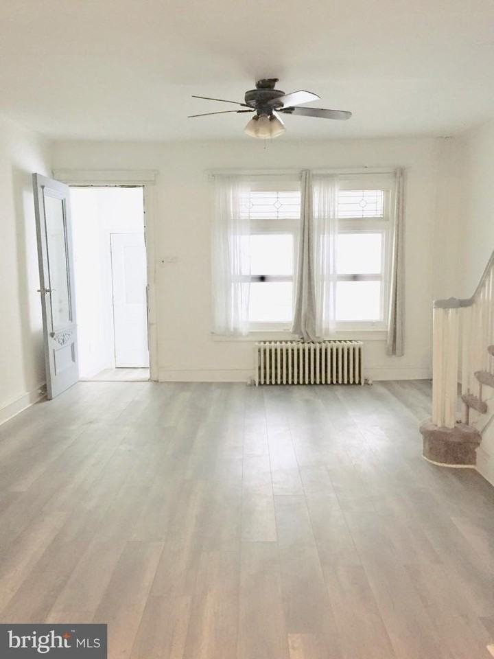 125 North Ruby Street - Photo 4 of 32