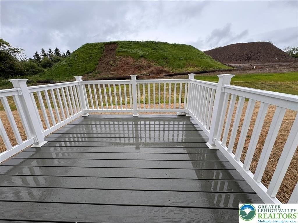 7634 Clayton Avenue - Photo 6 of 23