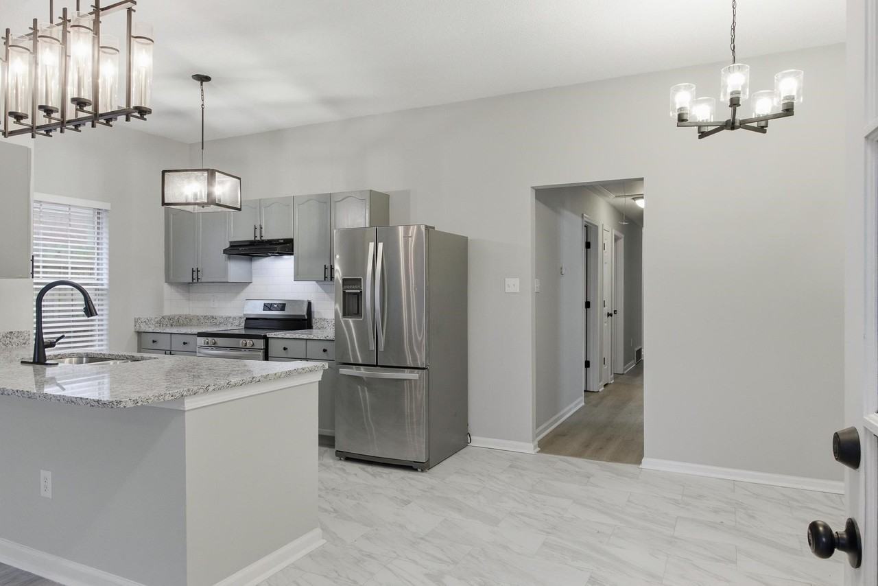 6856 Wrigley Drive - Photo 5 of 25