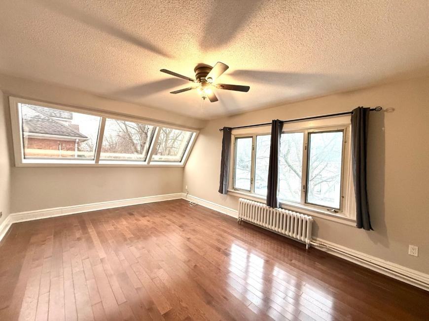 101 Louisa St - Photo 7 of 10