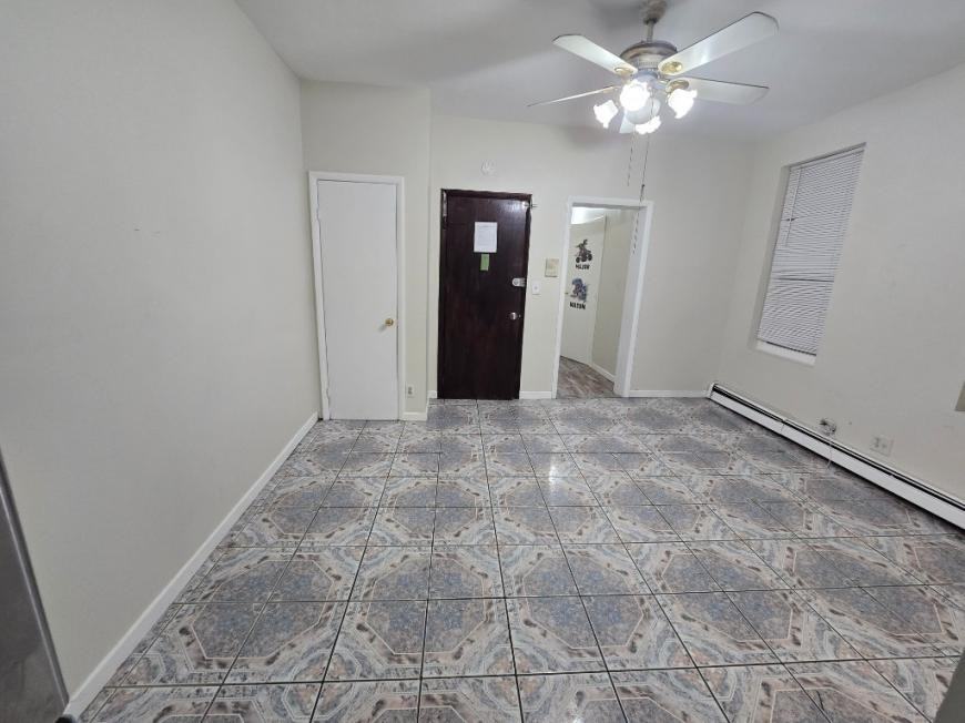 750 Glenmore Avenue - Photo 2 of 6