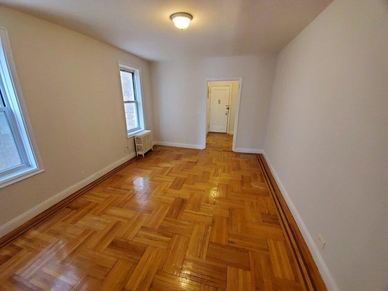 520 West 218th Street - Photo 2 of 6