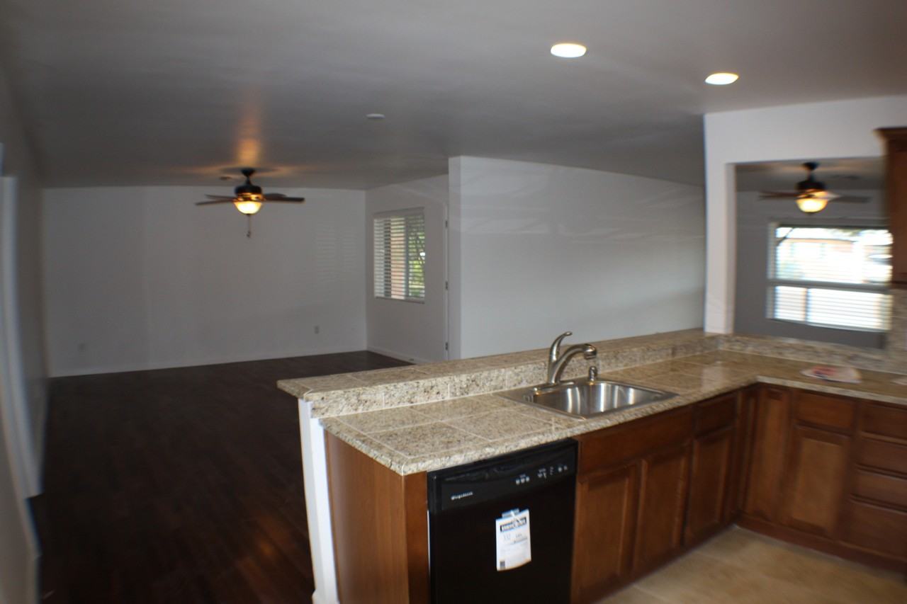 7501 East Hubbell Street #SFR - Photo 3 of 9