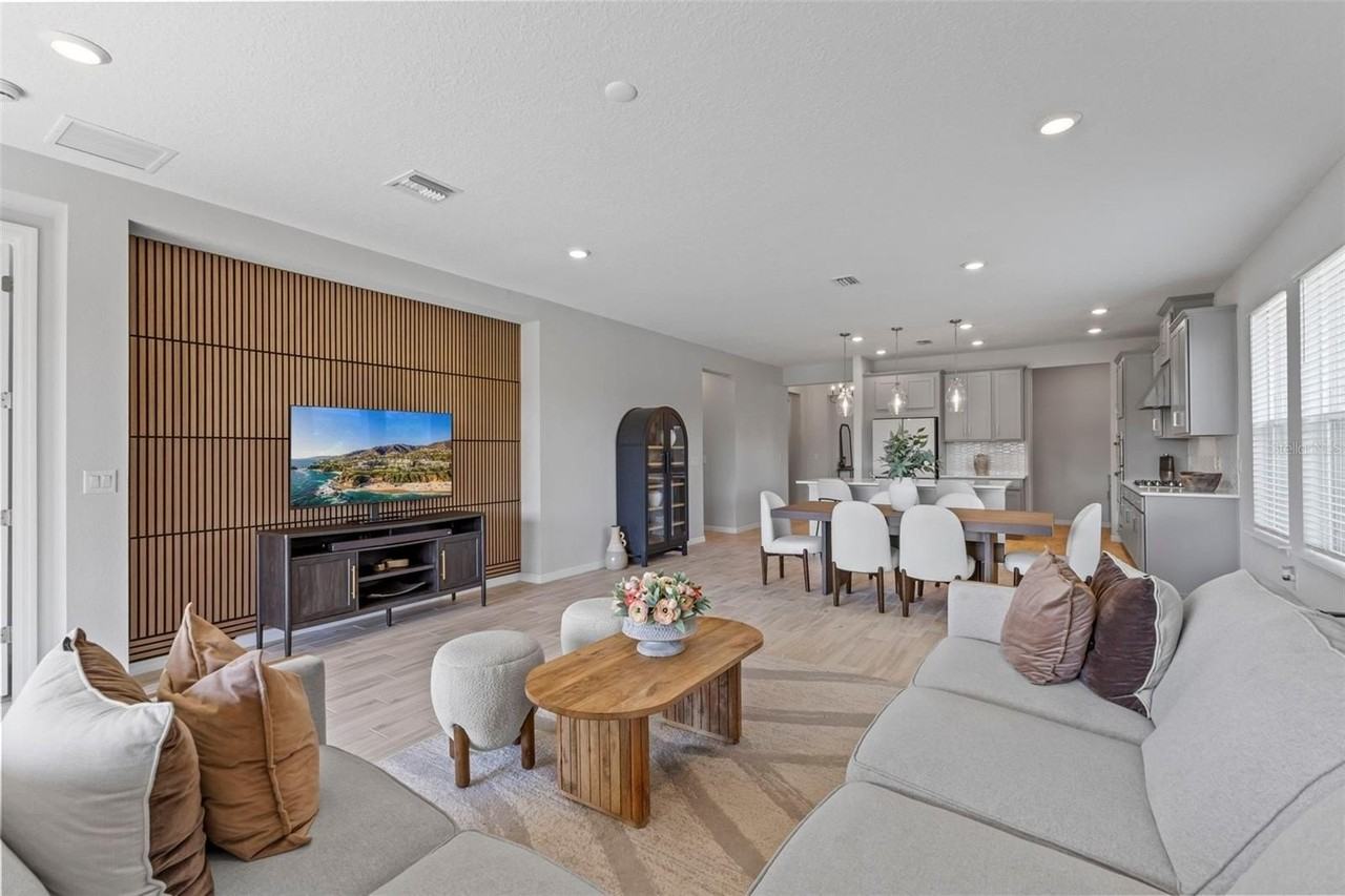 5679 Blue Reef Place - Photo 5 of 46