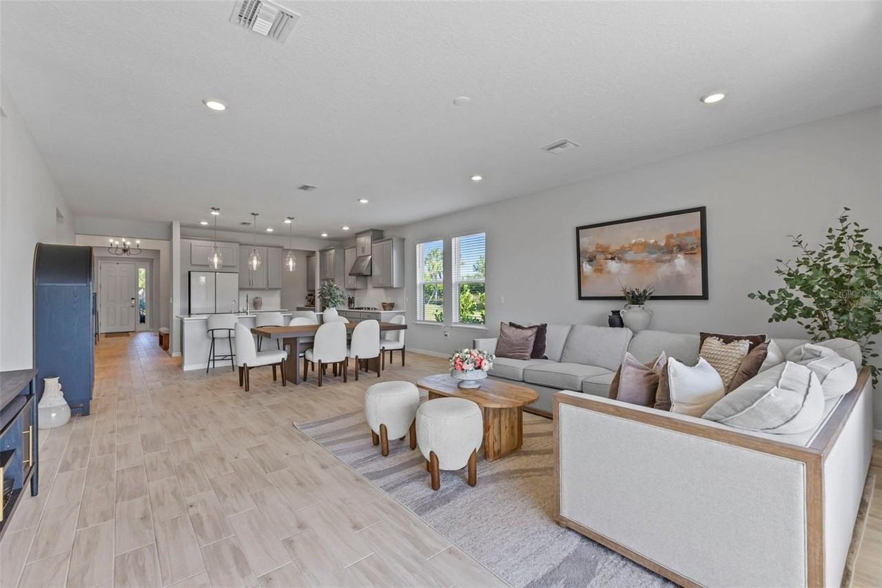 5679 Blue Reef Place - Photo 7 of 46