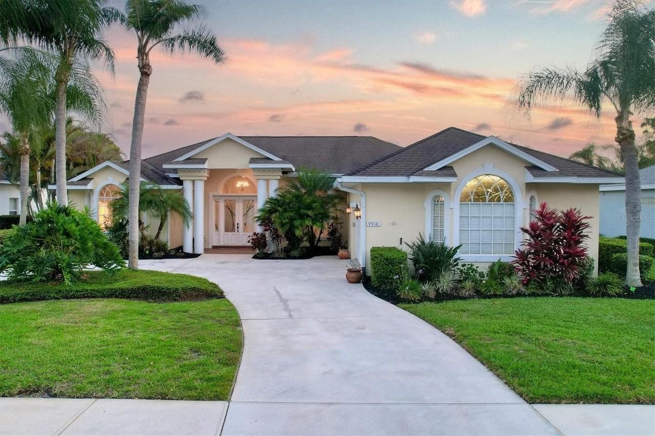 9910 Laurel Valley Avenue Circle - Photo 4 of 37