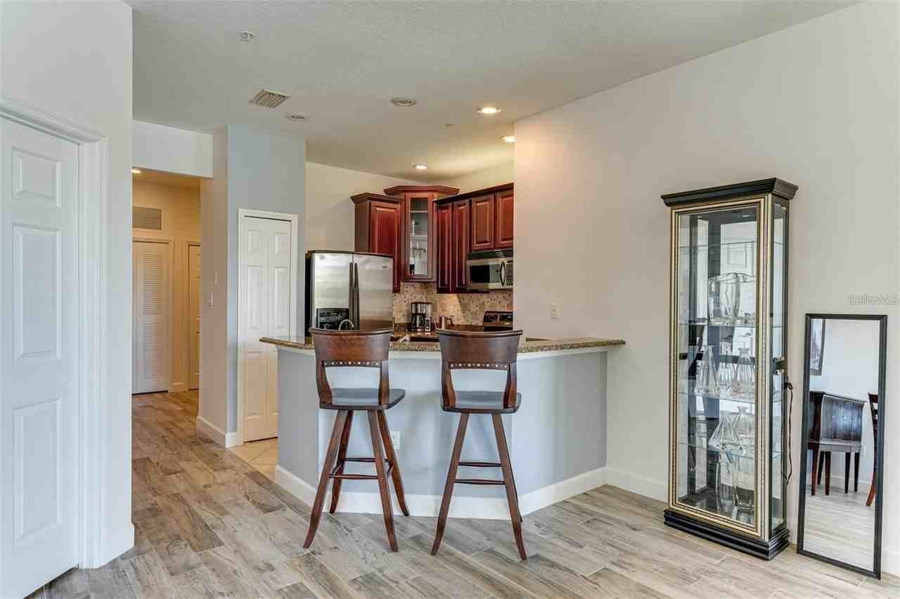 3450 Parkridge Cir #33-204 - Photo 6 of 33