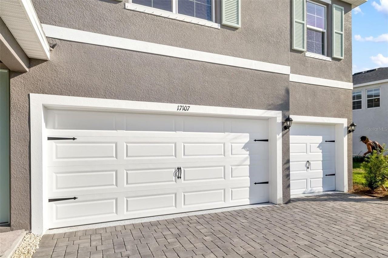 17107 James Trail - Photo 2 of 40