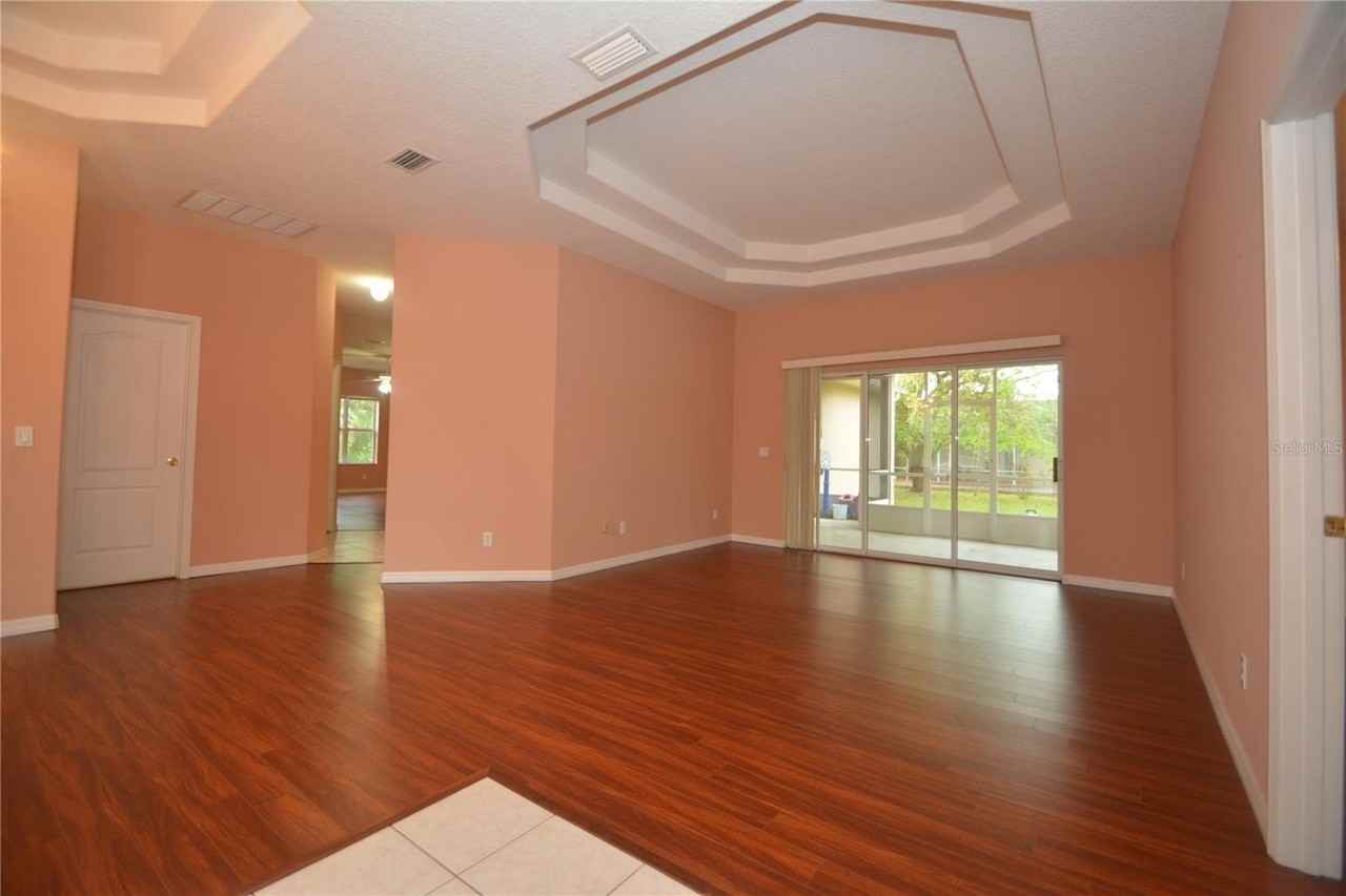 3 Senora Ct - Photo 6 of 43