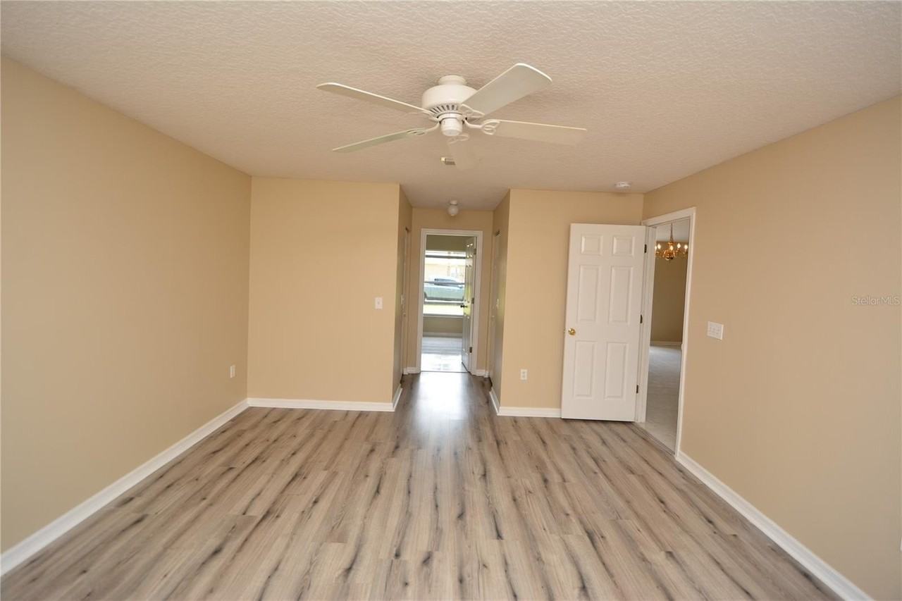 12 Pine Brook Drive - Photo 7 of 38