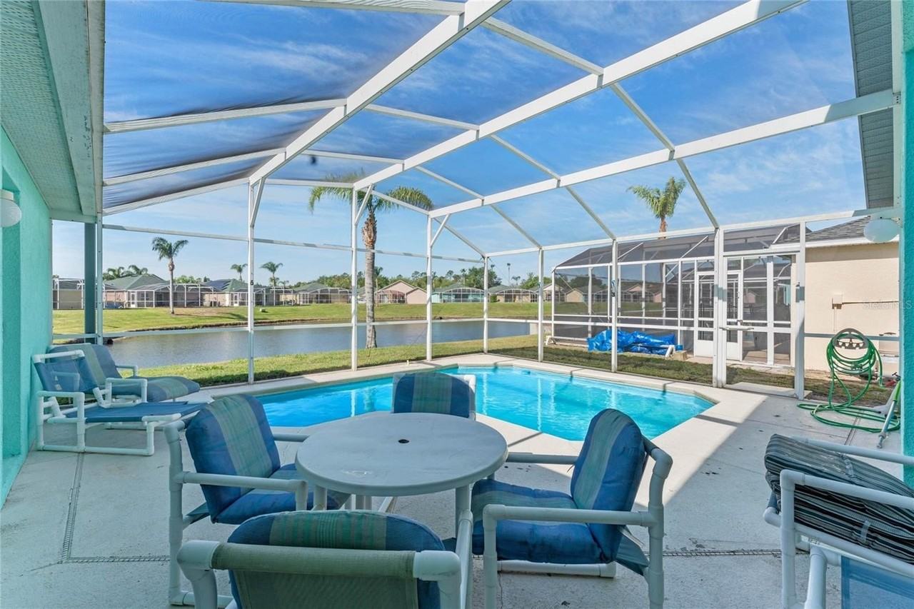 233 Reserve Drive - Photo 5 of 25