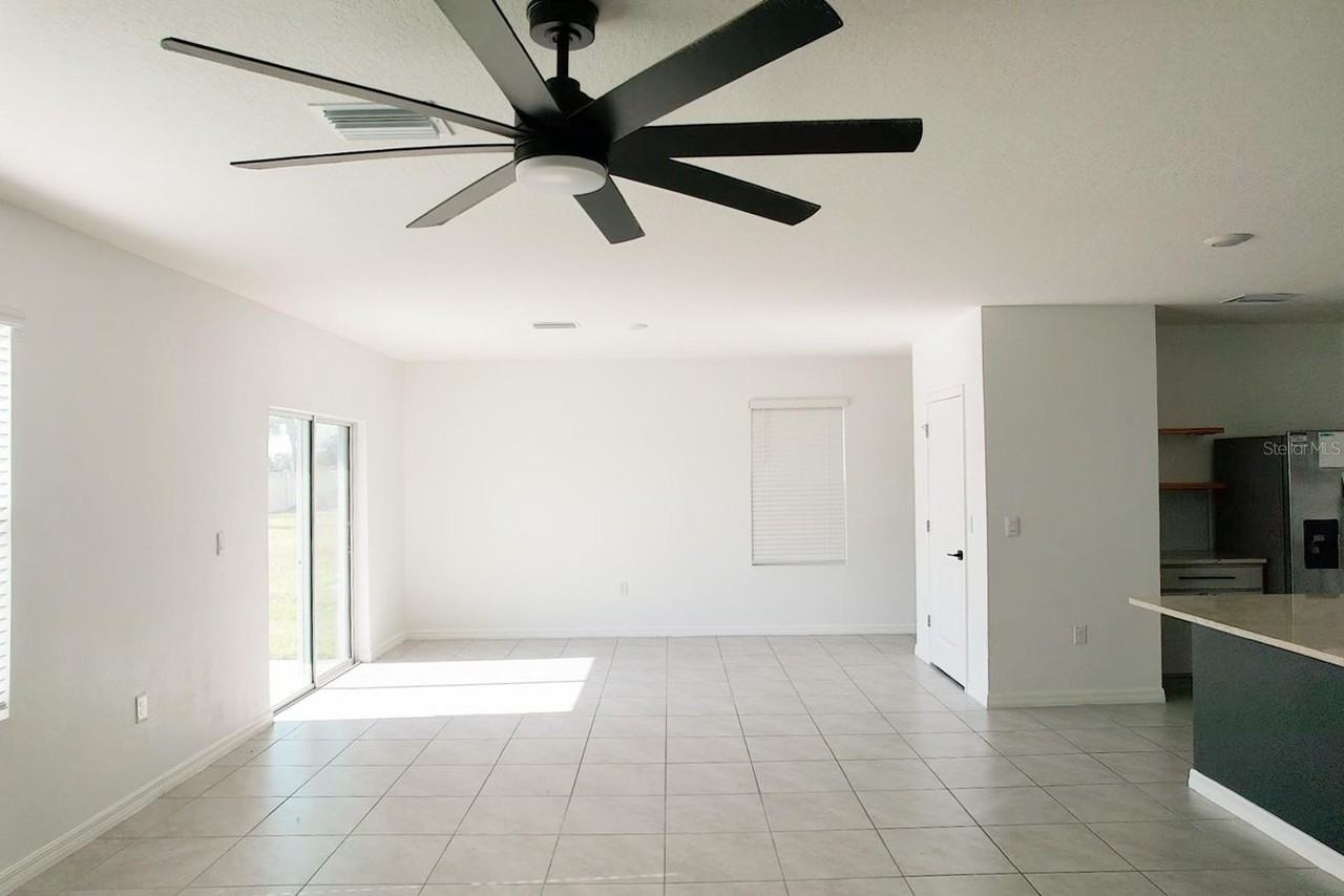 34110 Jasper Stone Drive - Photo 4 of 22