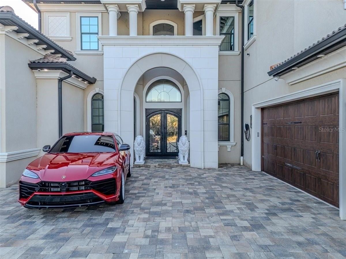 4303 Isabella Circle - Photo 5 of 50