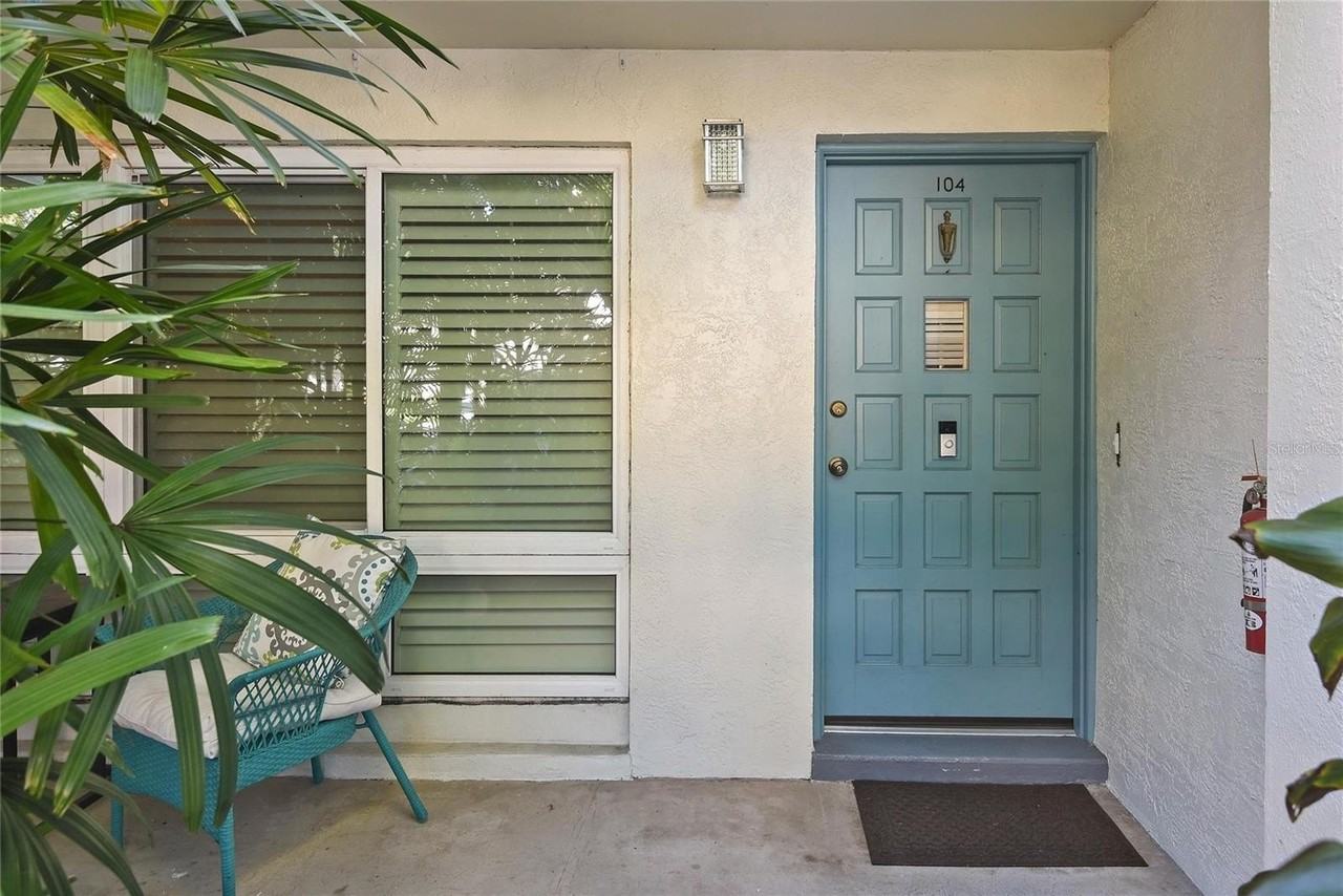 101 Interlachen Avenue #104 - Photo 5 of 25