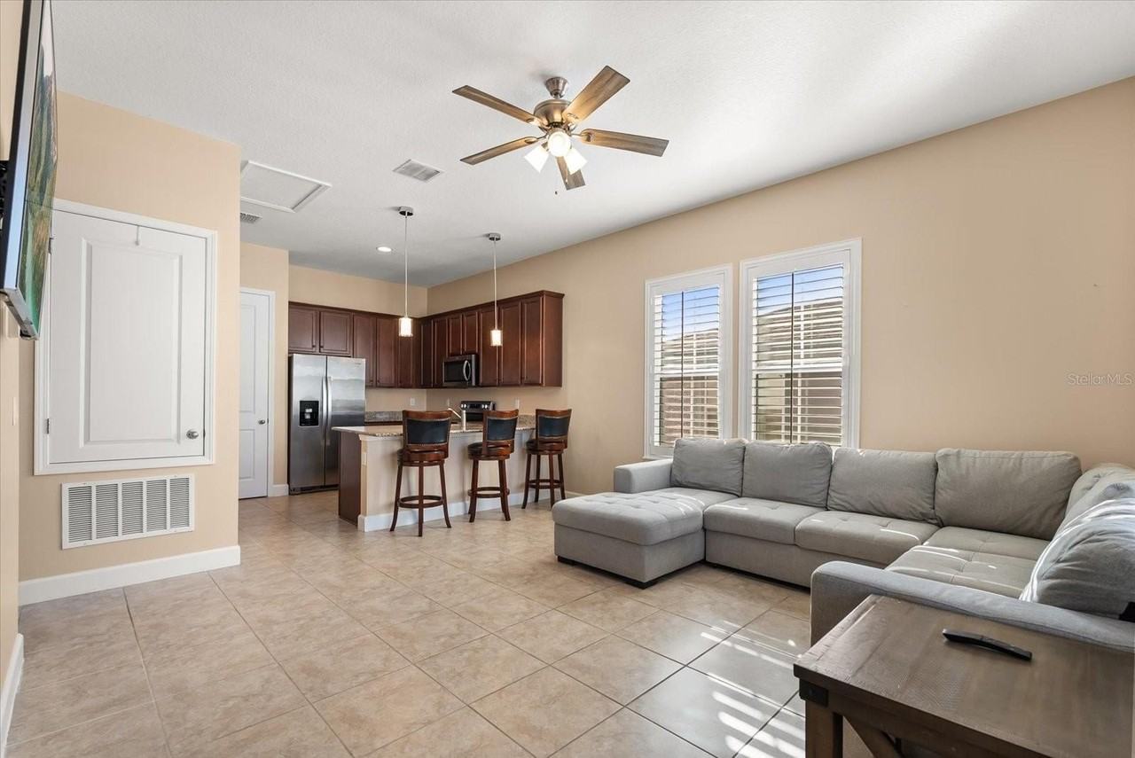 6879 Arnoldson Street - Photo 3 of 26