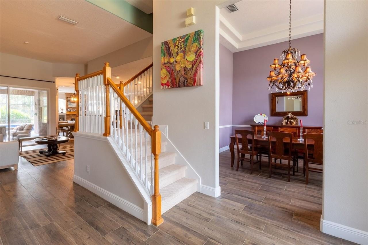 1084 Shadowmoss Circle - Photo 2 of 17