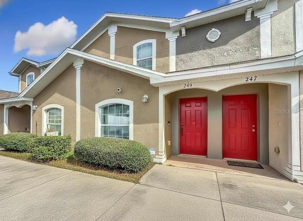 249 Royal Palm Drive - Photo 2 of 45