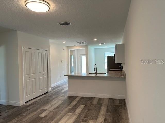 542 Kilimanjaro Drive - Photo 5 of 22