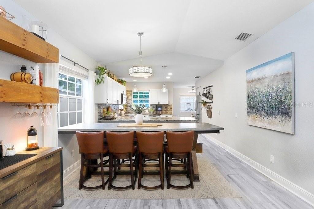 3122 West Grace Street - Photo 7 of 31