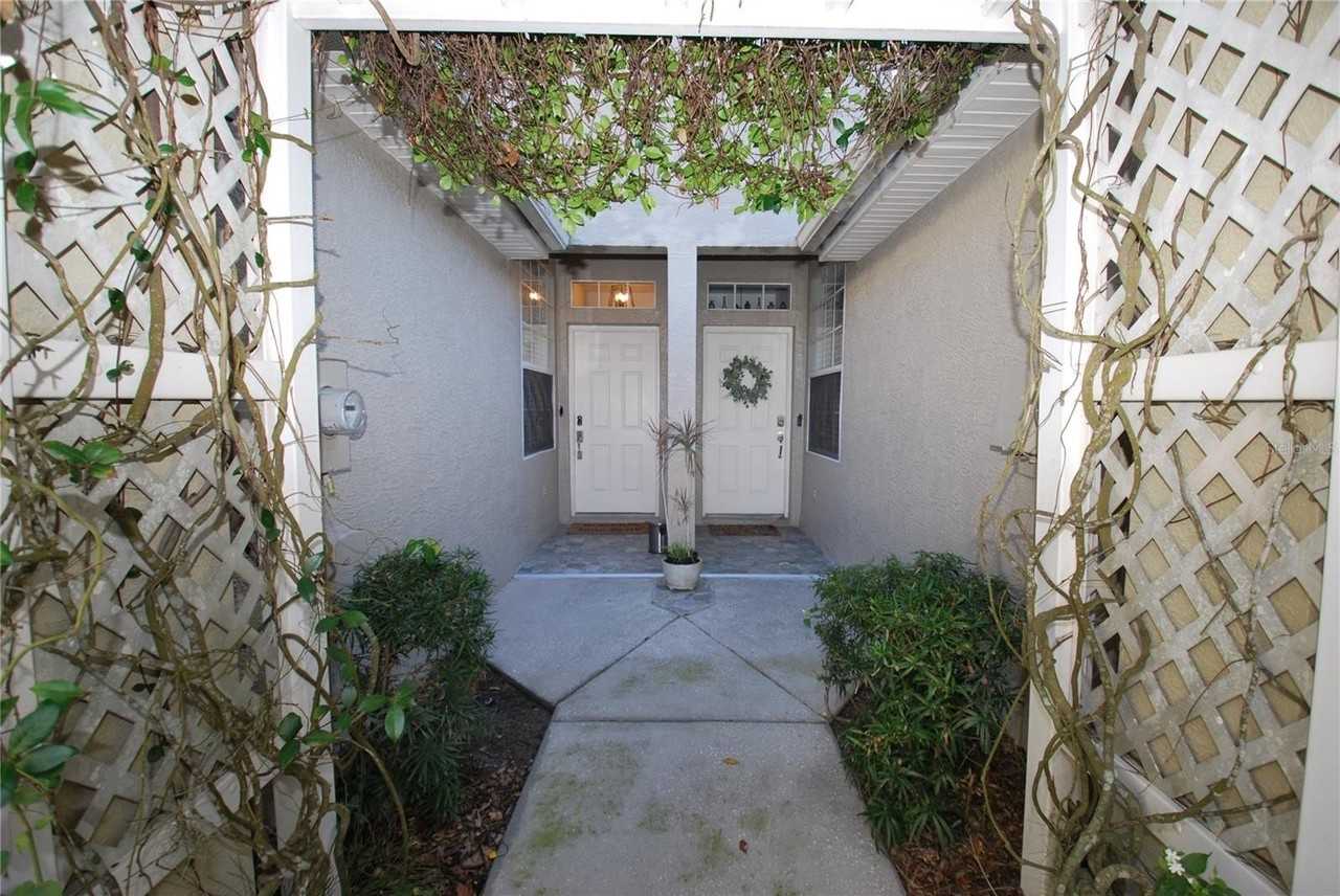 11251 Windsor Place Circle - Photo 3 of 24