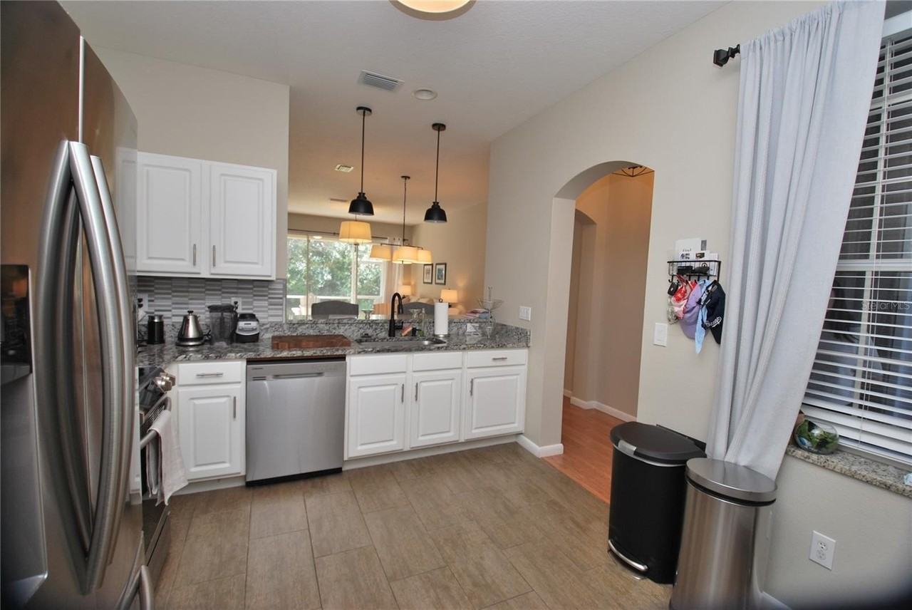 11251 Windsor Place Circle - Photo 6 of 24