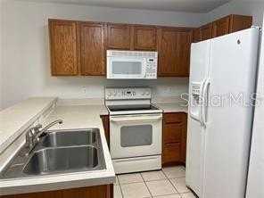 4344 Silver Falls Dr - Photo 4 of 10