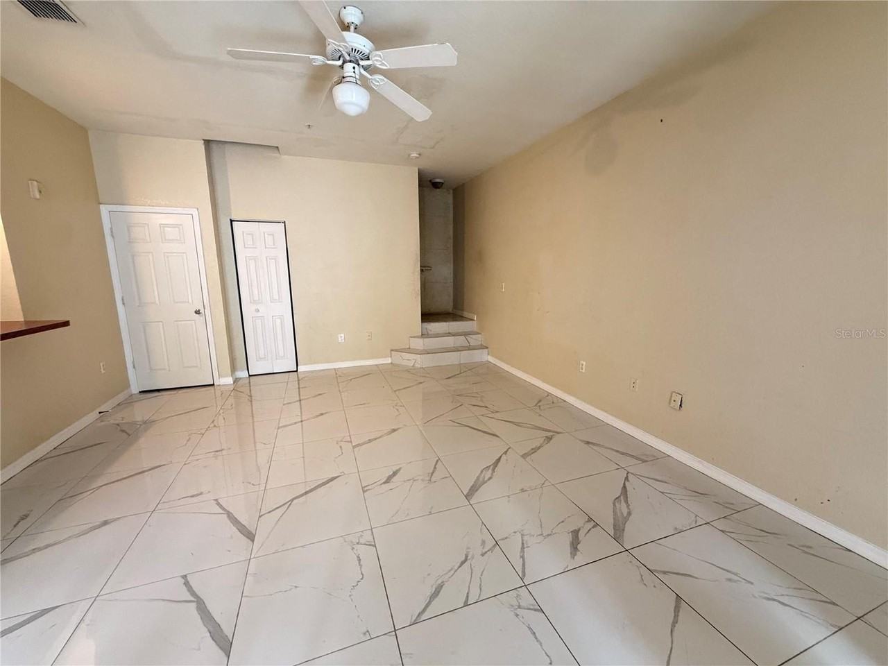 5054 Sunridge Palms Drive - Photo 2 of 22