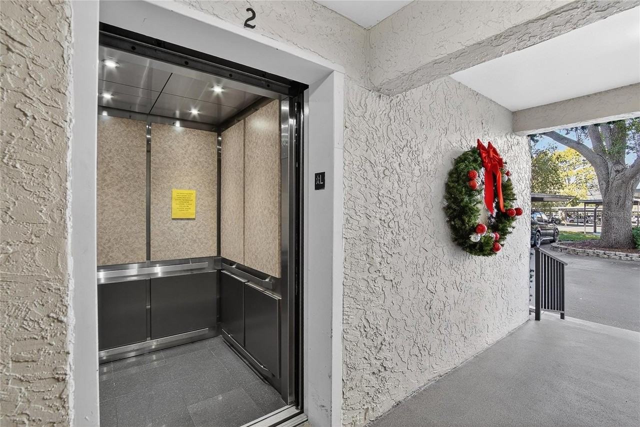 2900 Cove Cay Dr #2F - Photo 4 of 50