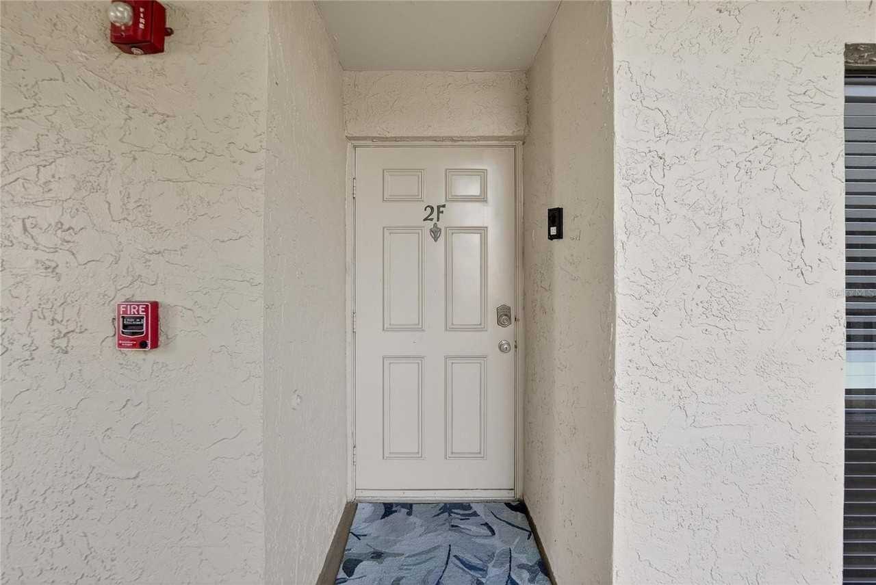 2900 Cove Cay Dr #2F - Photo 7 of 50