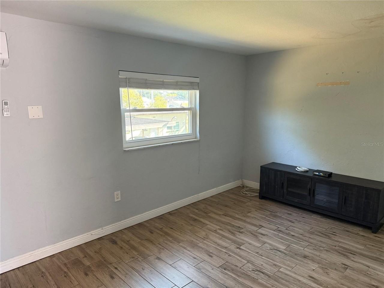 2807 41st Avenue North #3 - Photo 4 of 11