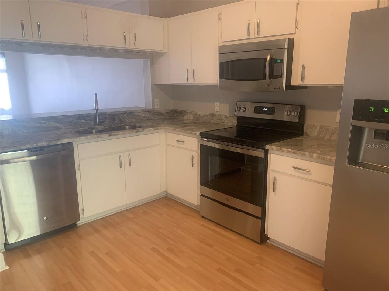 12342 Berkeley Square Drive - Photo 3 of 12