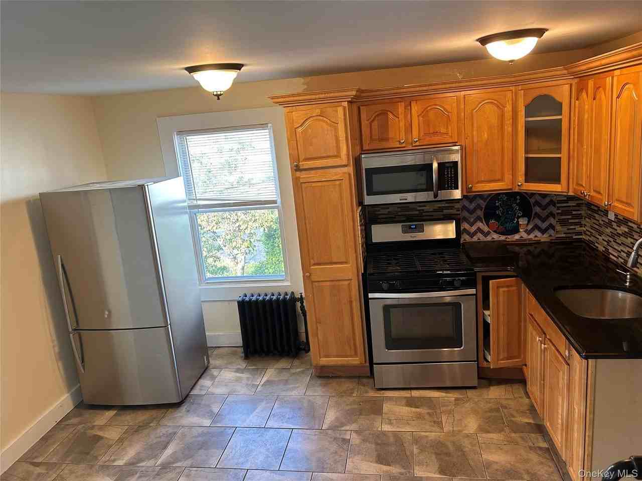 46 Dawson Ave Unit 1 #1 - Photo 3 of 11