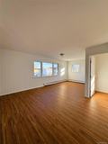 131 Roslyn Rd Apt 2nd #2ndFL - Photo 1 of 1
