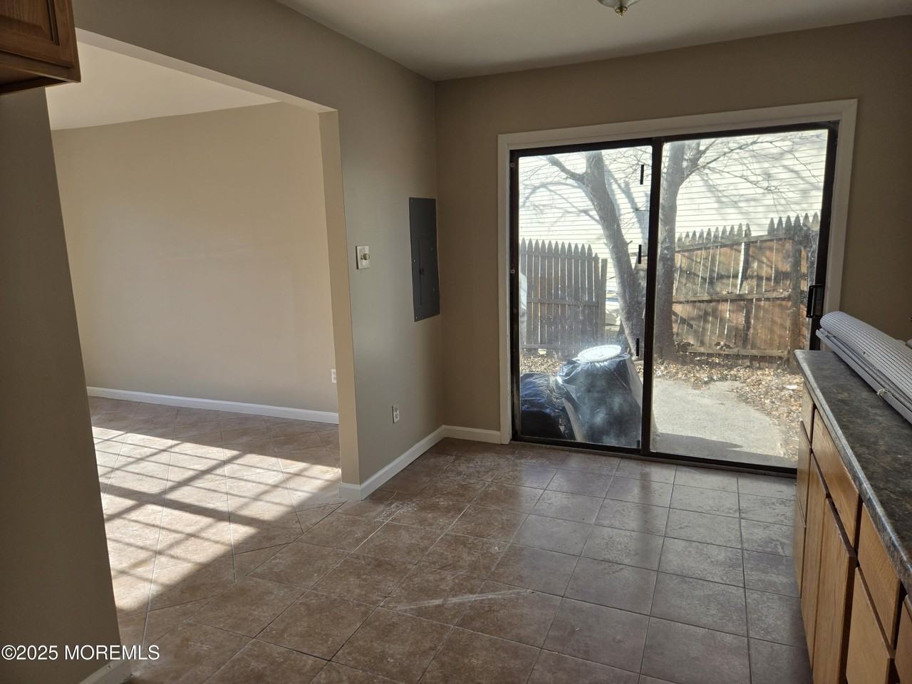 121 Governors Road - Photo 4 of 7