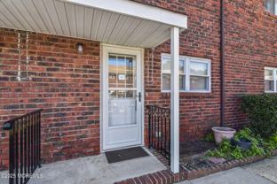 12A Laurel Pl - Photo 1 of 1