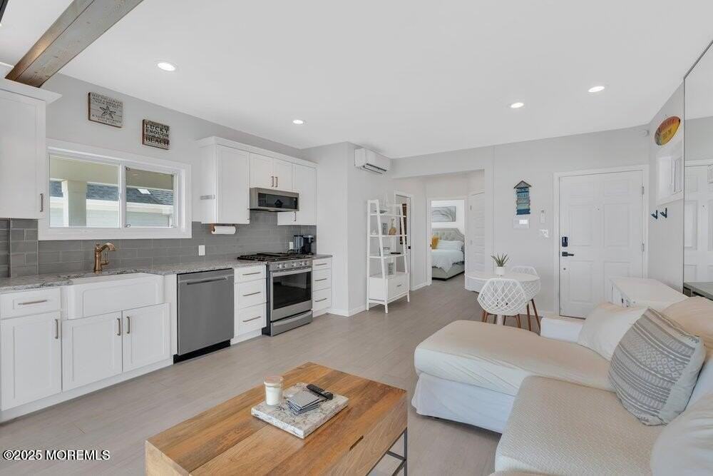 903 Ocean Avenue #4 - Photo 4 of 19