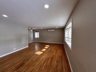 326 West Adams Street - Photo 2 of 15