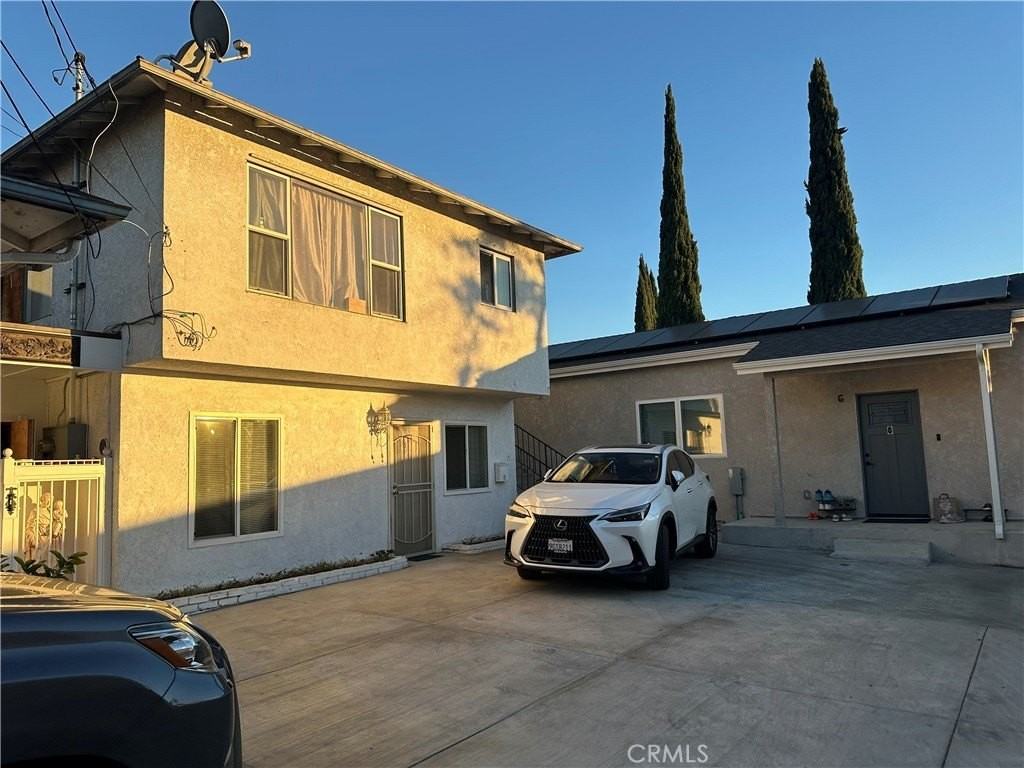 352 West Chevy Chase Drive - Photo 2 of 8