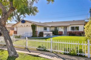 featured image of 15061 Drake Lane