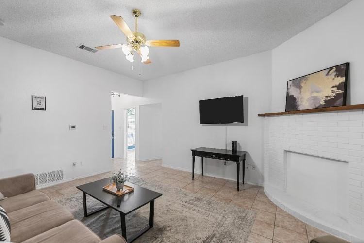 Flower Drive - Photo 7 of 11