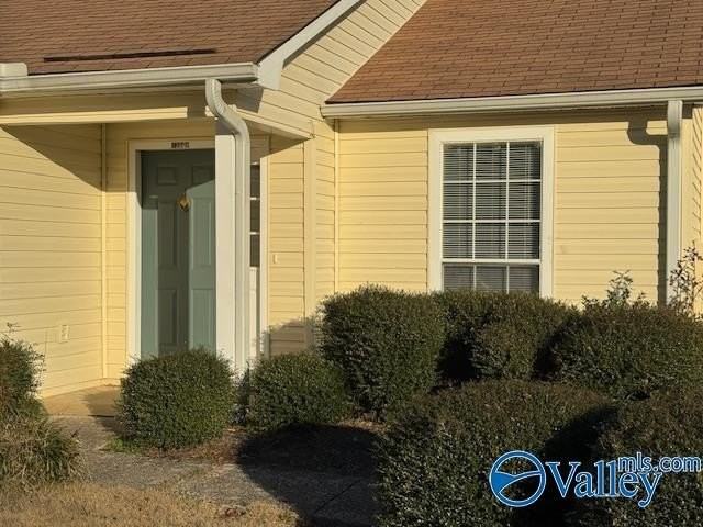 13909 Clovis Circle - Photo 2 of 35