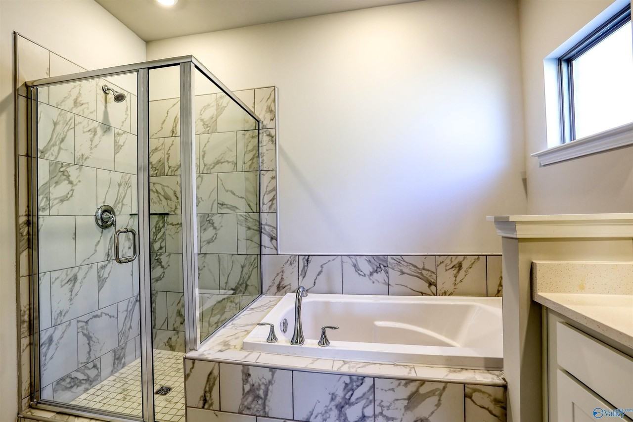 12422 Whitcomb Cir - Photo 7 of 10