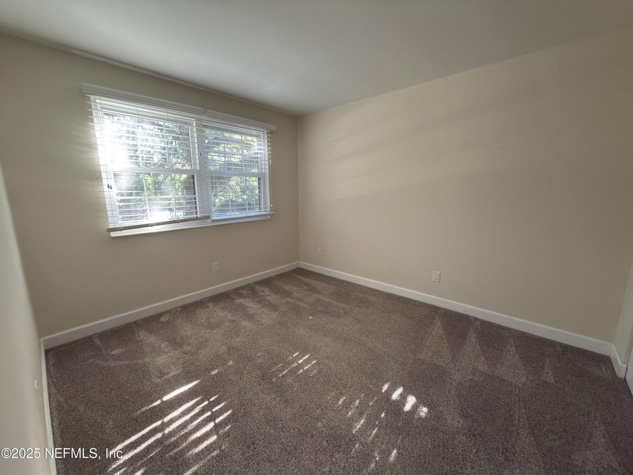 93 Abalone Lane East - Photo 2 of 23