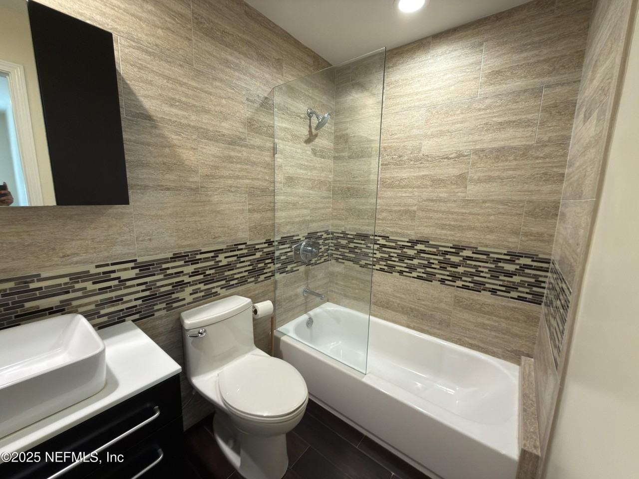 93 Abalone Lane East - Photo 4 of 23