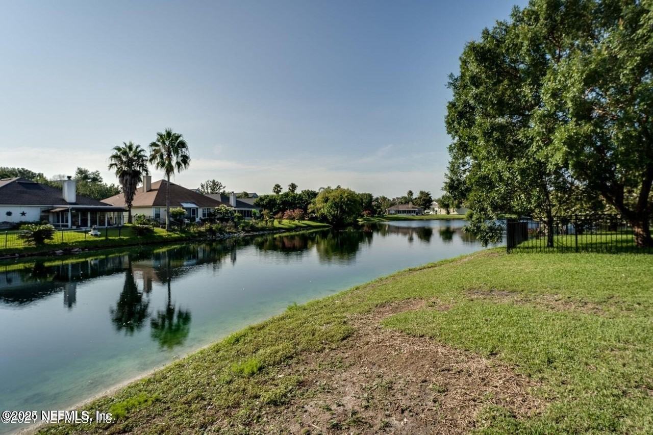 8279 Catfield Court - Photo 2 of 19