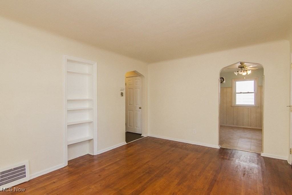 15312 Benhoff Dr - Photo 5 of 18