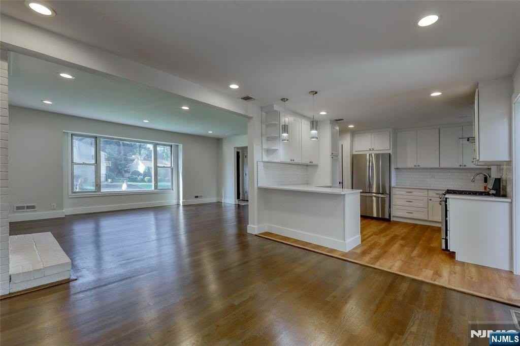 23 Garwood Rd - Photo 5 of 18